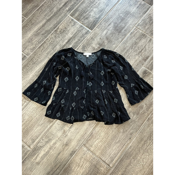 Persaya Girl Black Boho Peasant Top Geometric Print Bell Sleeve Tie Neck Small - Picture 1 of 3